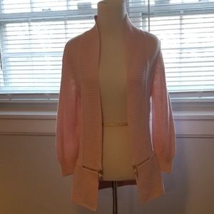 Blush sweater with zippers and three quarter lengt